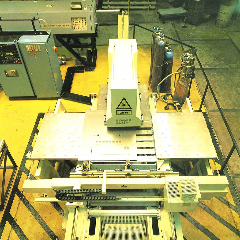 Contour history: Behrens Belcut ECQ laser cutting machine