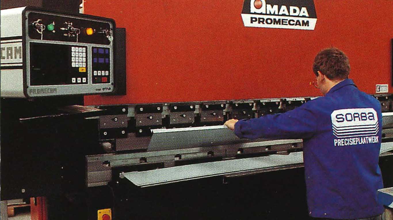Contour history: CNC bending in the 1990s