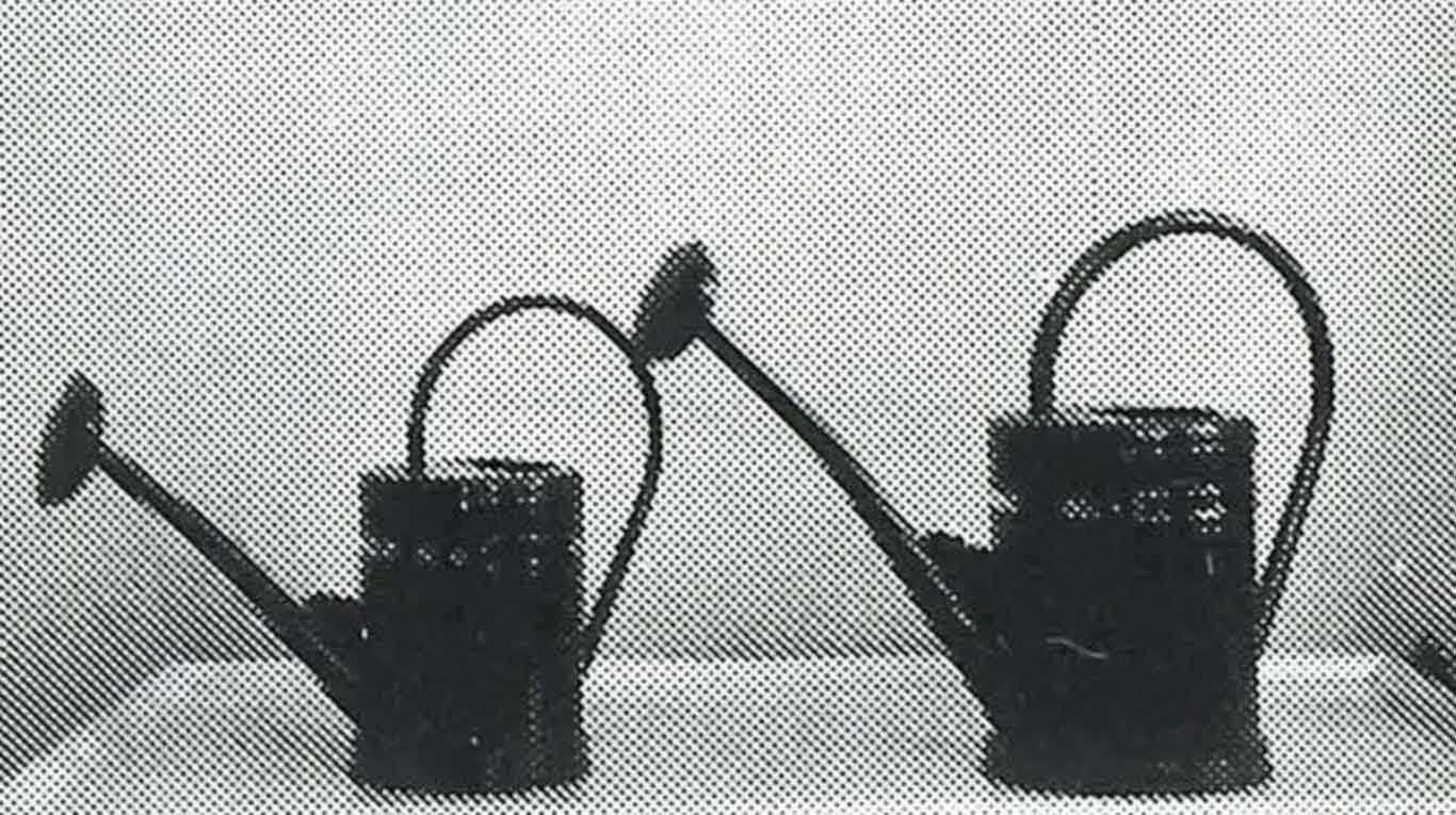 Contour history: watering cans from the 1960s