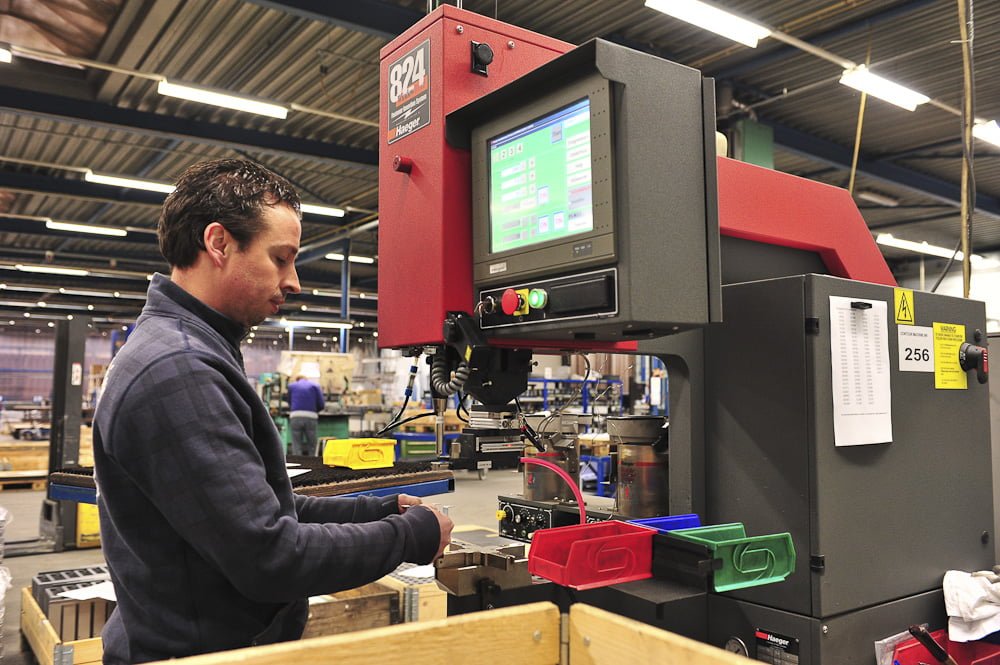 Pem inserting of sheet metal