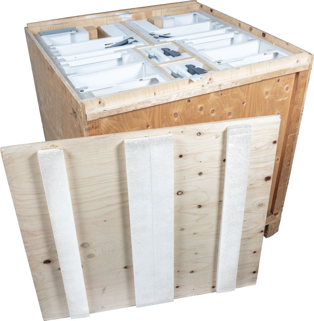 Pendelverpackung für den kratzfreien Transport lackierter Teile