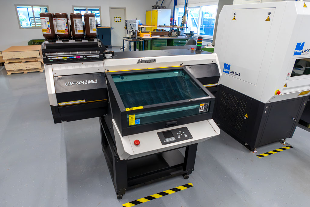 Metall bedrucken mit UV-Drucker